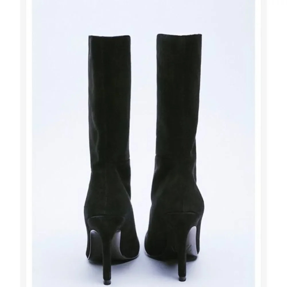 Zara Boots
COWBOY SPLIT LEATHER HEELED ANKLE BOOTS - Picture 3 of 14